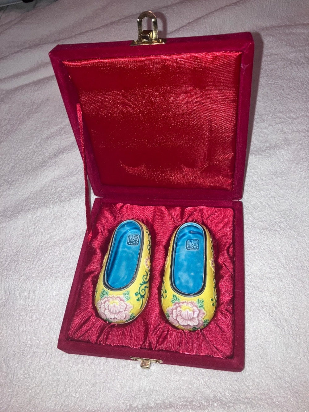 Chinese Ceramic Shoes